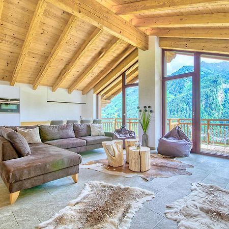 Ski-In Ski-Out Chalet Maiskogel "Bergli" - By Alpen Apartments คาพรูน ภายนอก รูปภาพ
