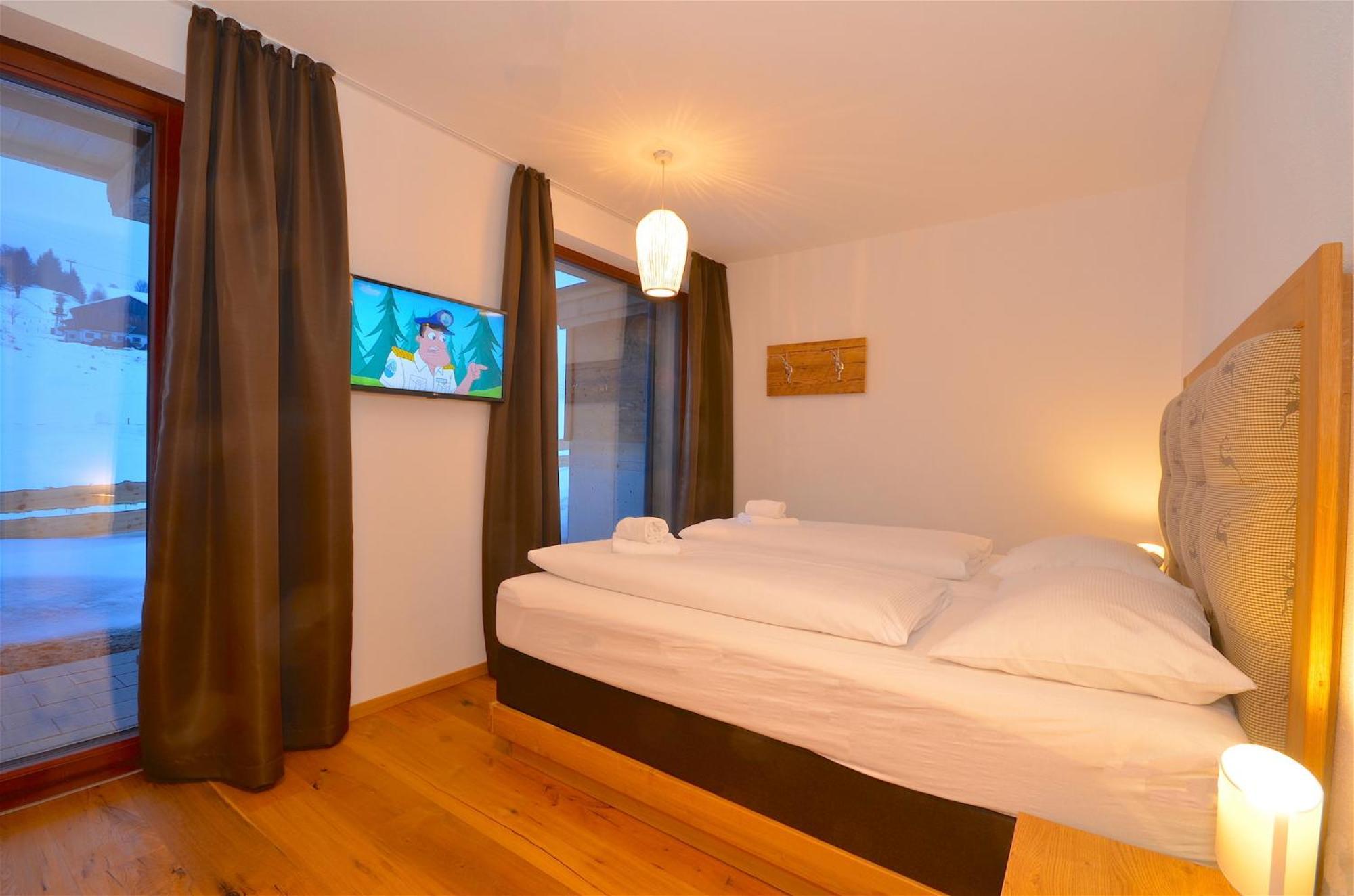 Ski-In Ski-Out Chalet Maiskogel "Bergli" - By Alpen Apartments คาพรูน ภายนอก รูปภาพ