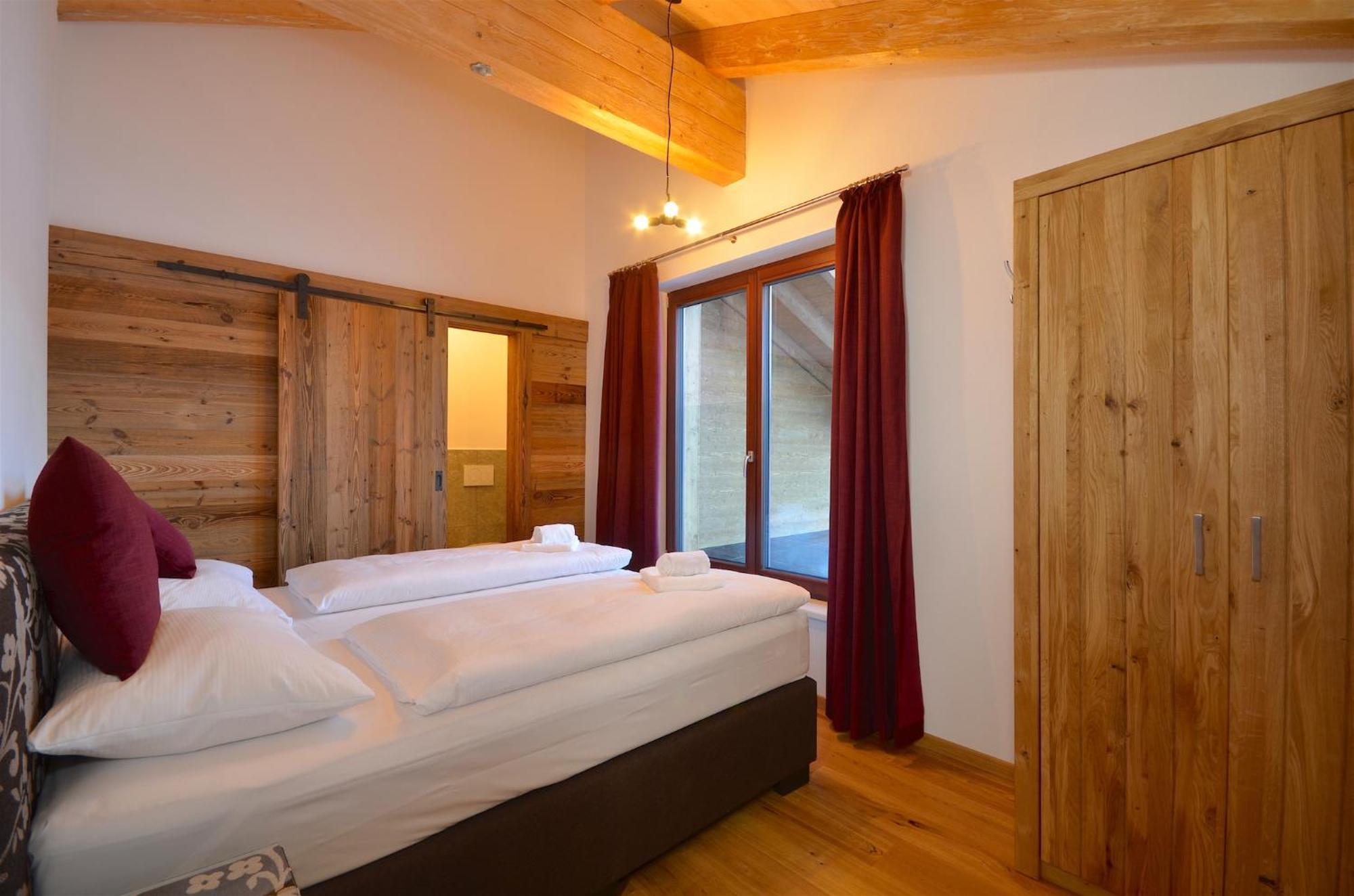 Ski-In Ski-Out Chalet Maiskogel "Bergli" - By Alpen Apartments คาพรูน ภายนอก รูปภาพ